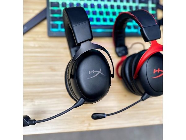 HyperX Cloud III wireless is a gaming headset